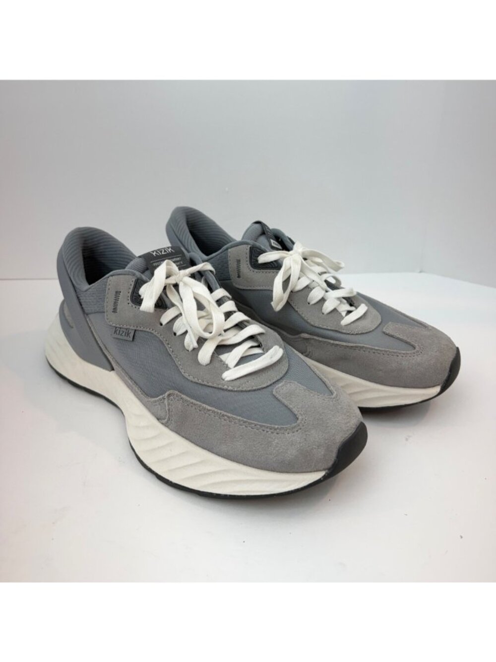 Kizik Men's Monaco Gray Hands Free Slip On Sneakers Size 10.5 Lace Up